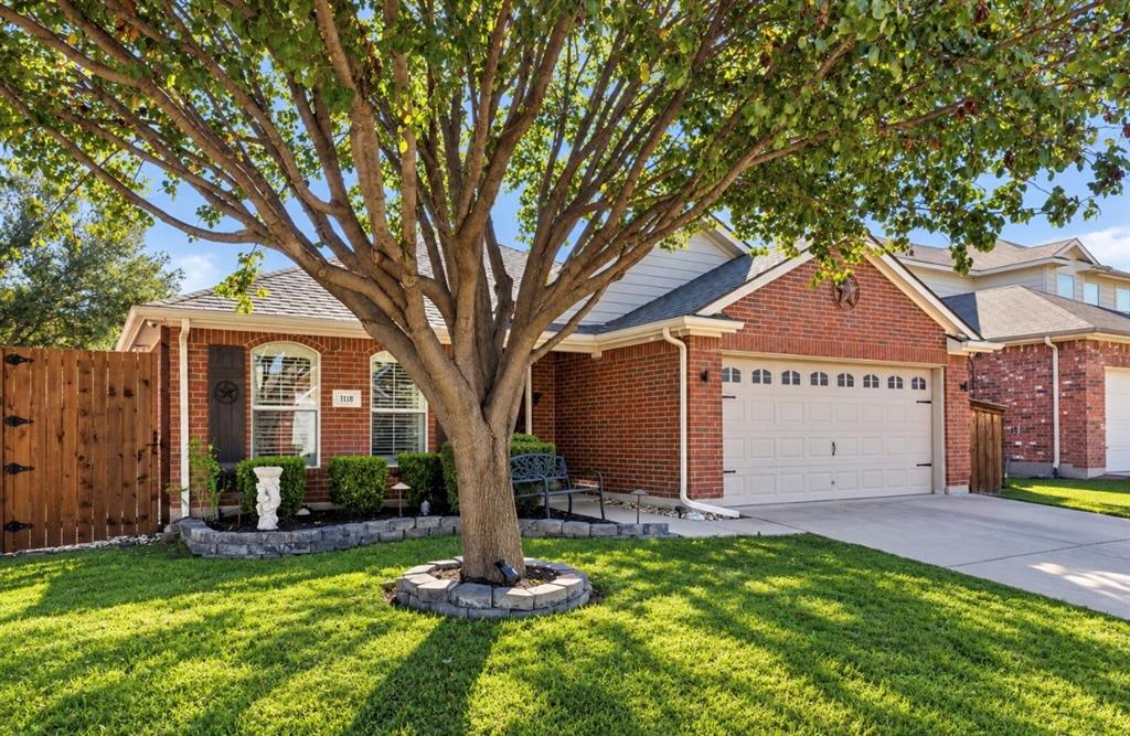 1118 Red Robin Drive