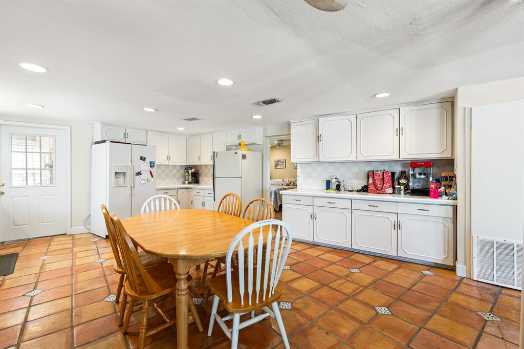 Pop Samples Steeles Creek Acr - Residential