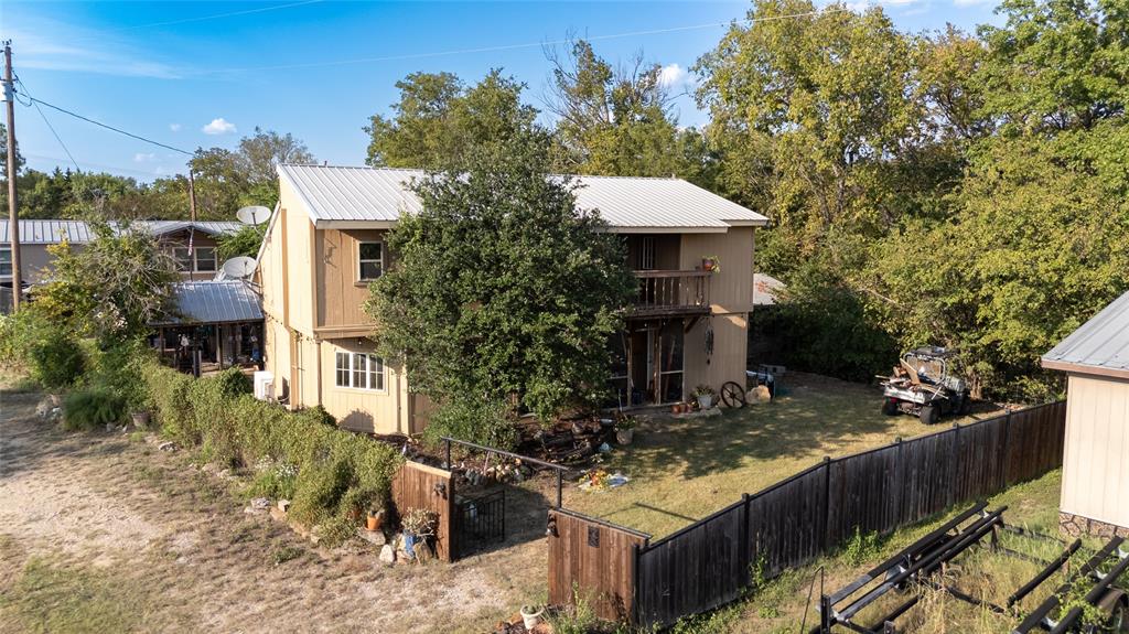 Moss Lake Estate - Residential