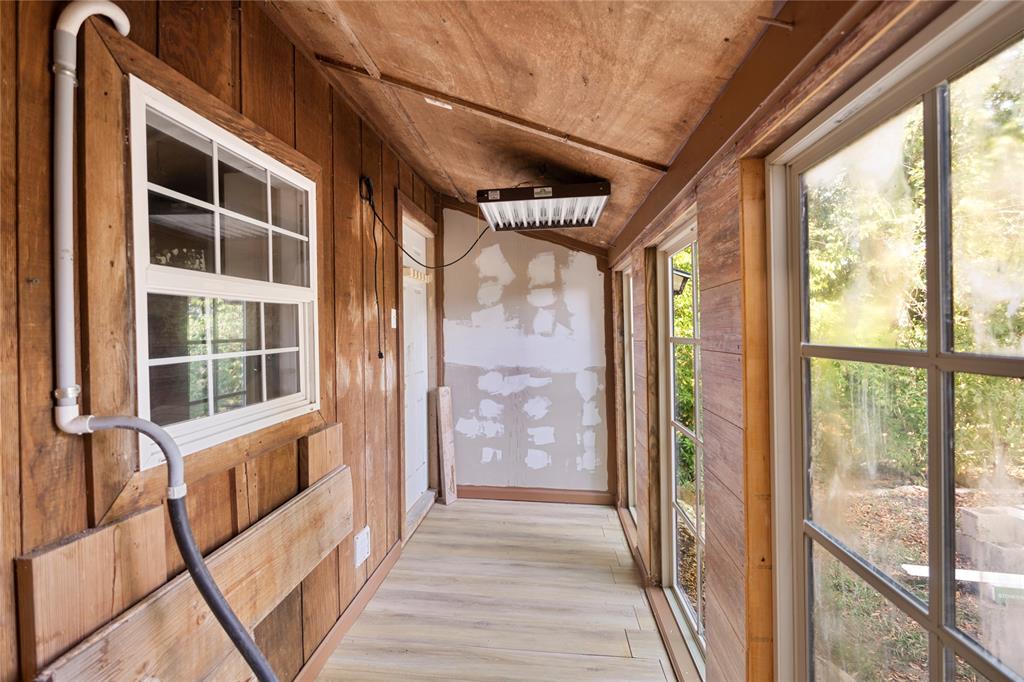 Moss Lake Estate - Residential