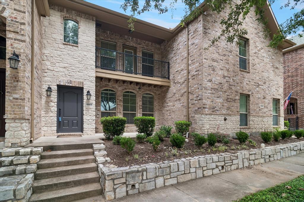 5566 Grosseto Drive