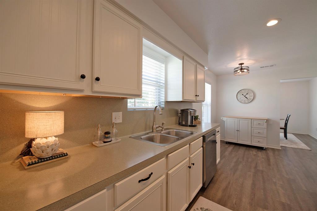 J L Peoples Sub - Residential Lease