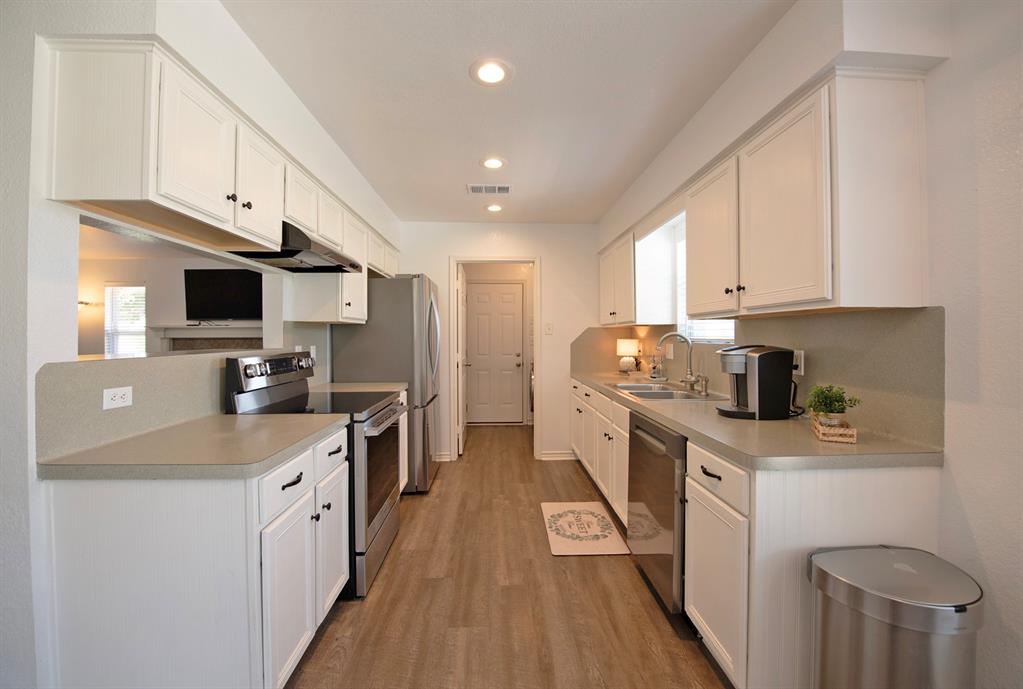 J L Peoples Sub - Residential Lease