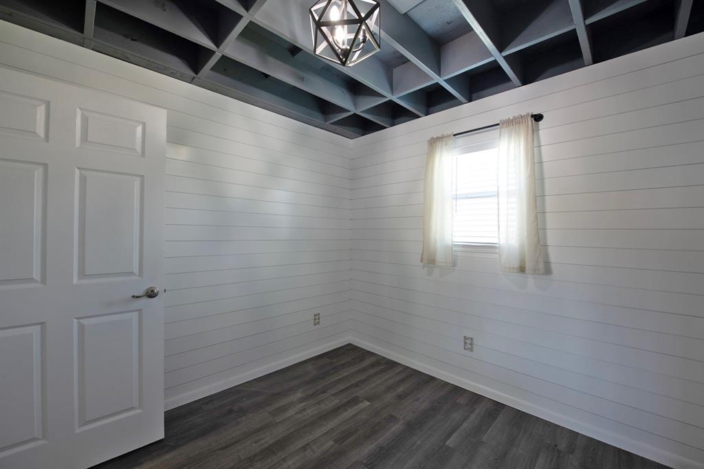 J L Peoples Sub - Residential Lease