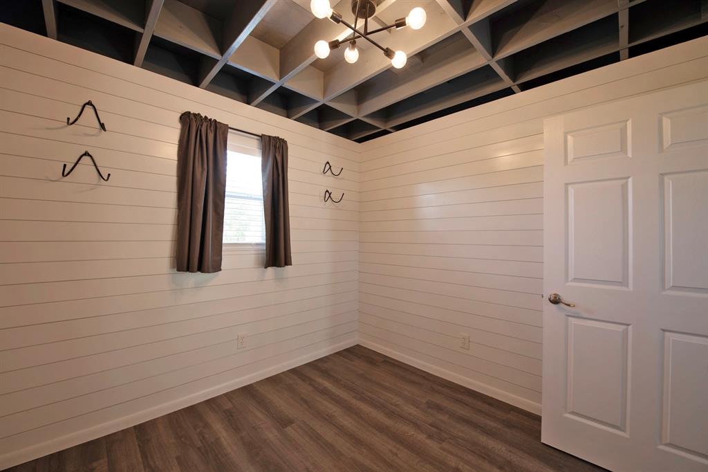 J L Peoples Sub - Residential Lease