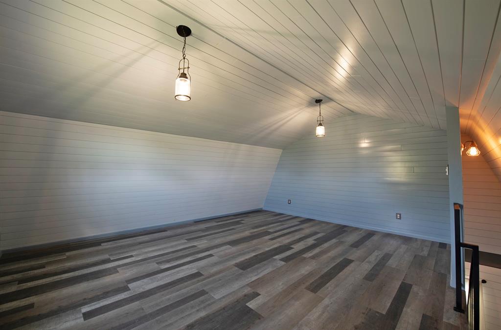 J L Peoples Sub - Residential Lease