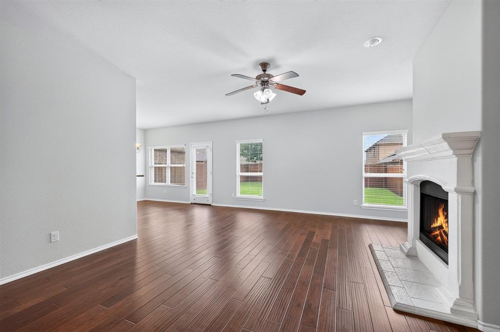 9916 Copperhead Lane