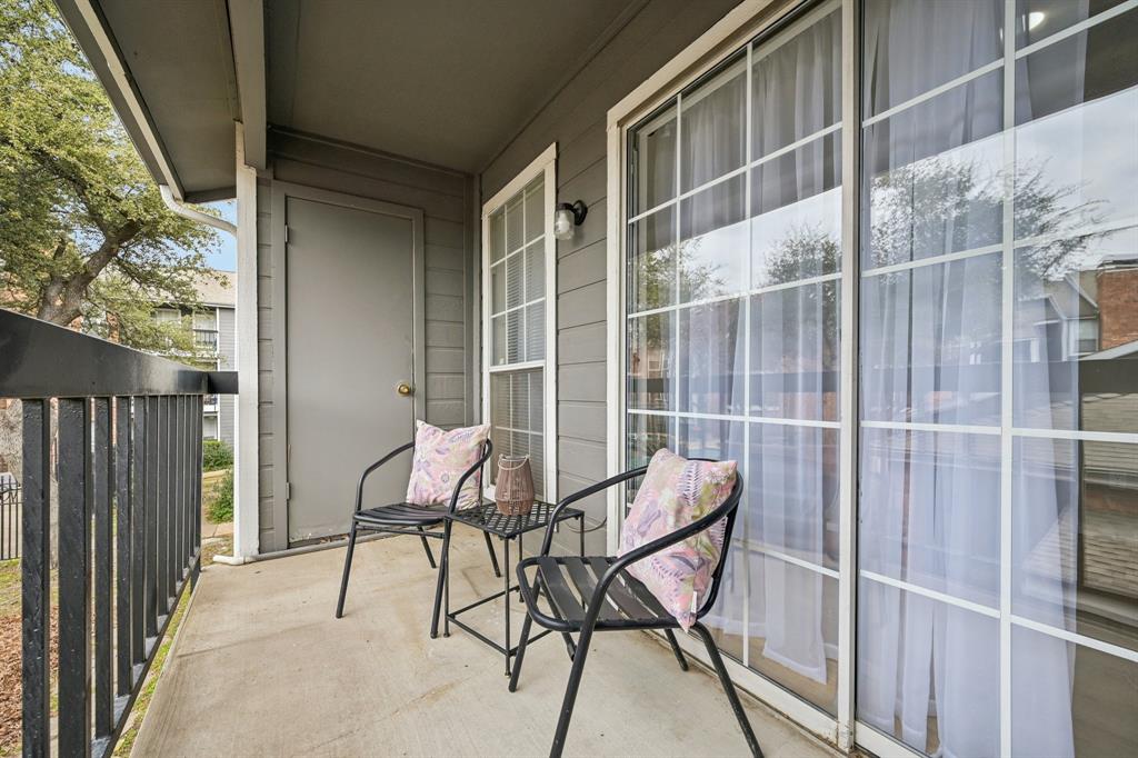 Cimarron Court Condo Ph 1 - Residential