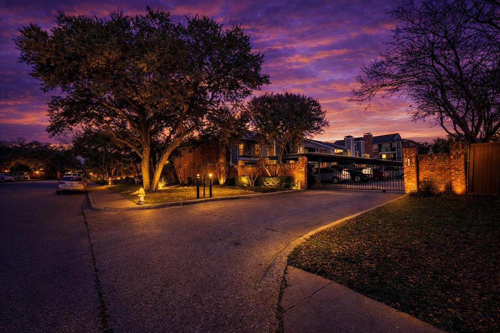 Cimarron Court Condo Ph 1 - Residential