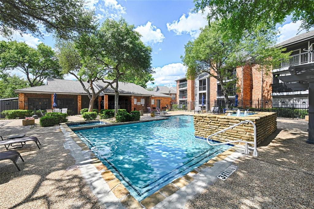 Cimarron Court Condo Ph 1 - Residential