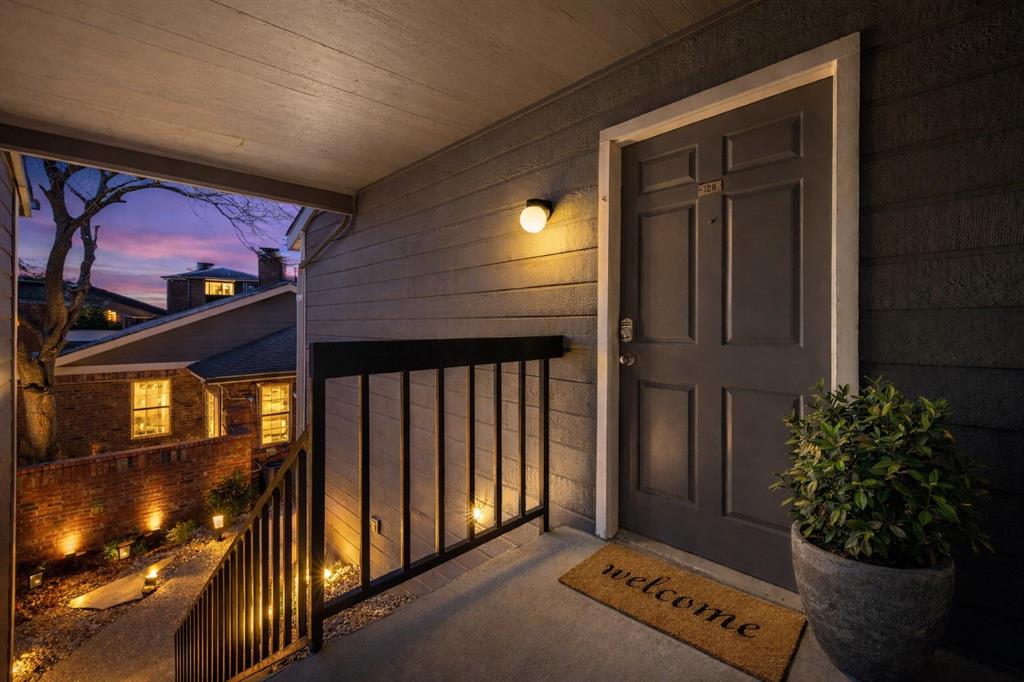 Cimarron Court Condo Ph 1 - Residential