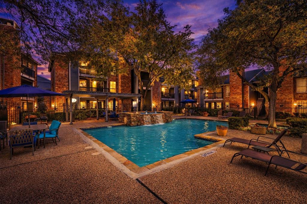 Cimarron Court Condo Ph 1 - Residential