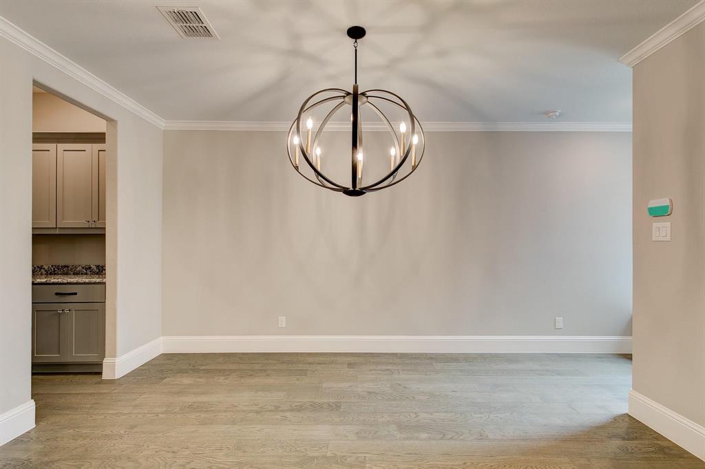 305 Sunset Lane 102