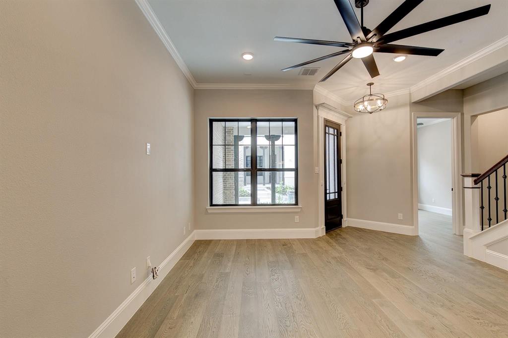 305 Sunset Lane 102