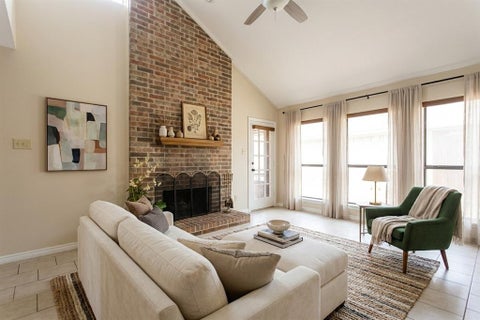 Photo of 2426 Centaurus Drive, Garland, TX 75044 (MLS # 21313286)