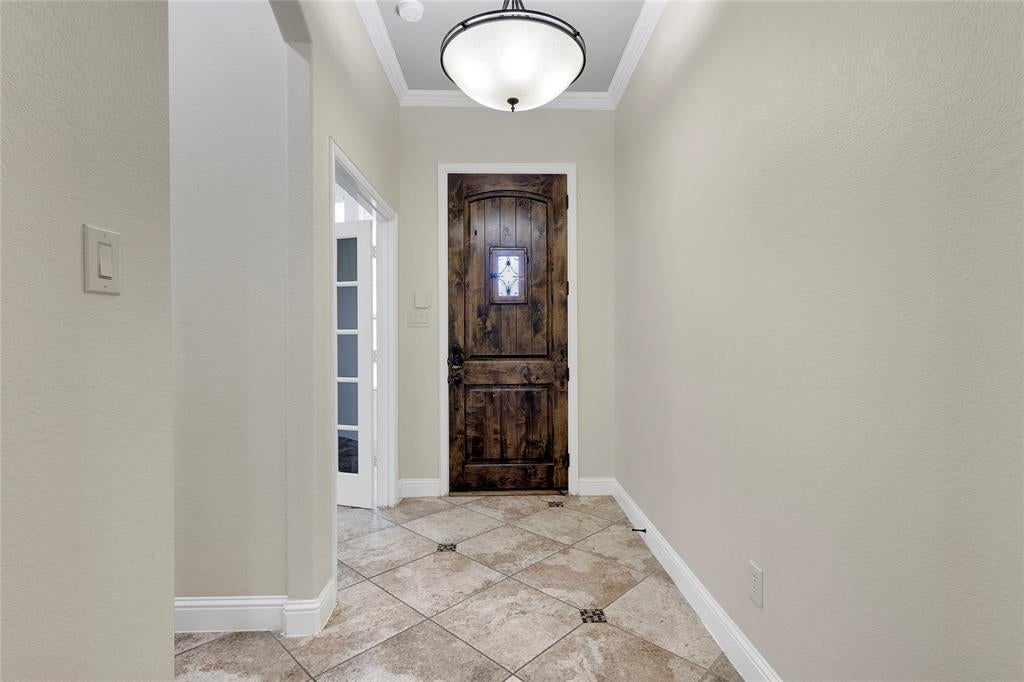 2102 Fair Parke Lane