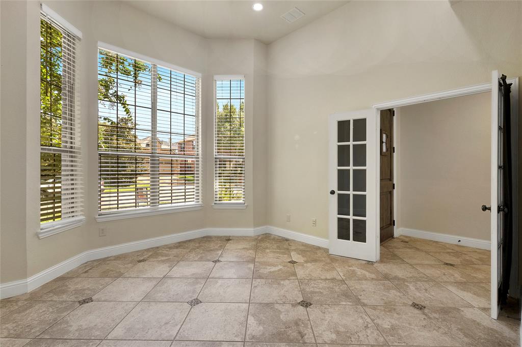 2102 Fair Parke Lane