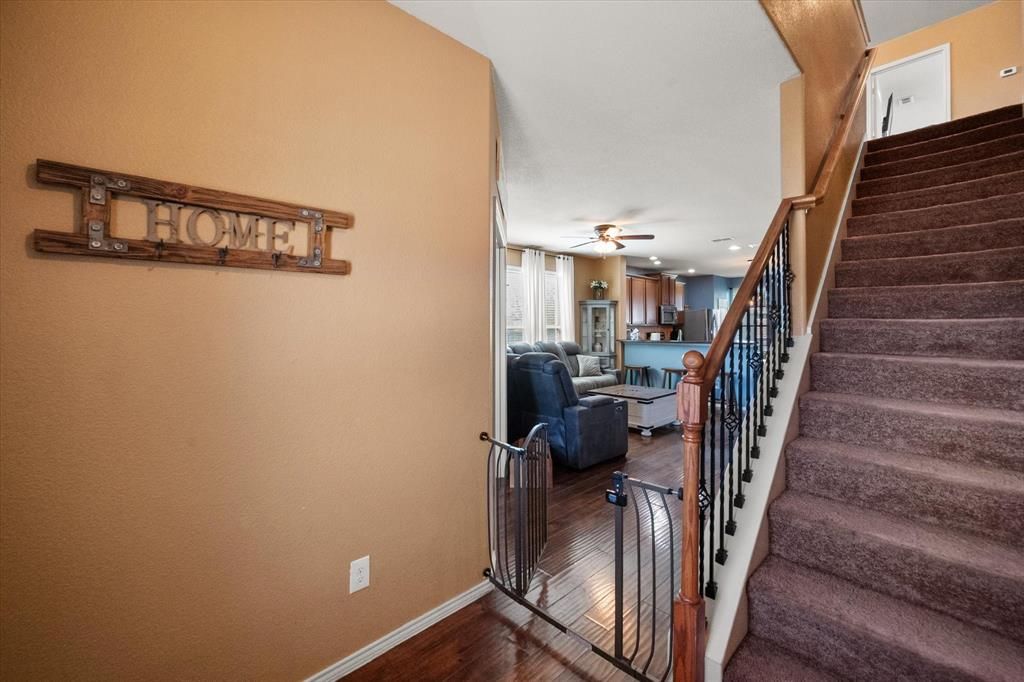 Photo of 2904 Big Horn Bluff Court, Fort Worth, TX 76108 (MLS # 21215204)