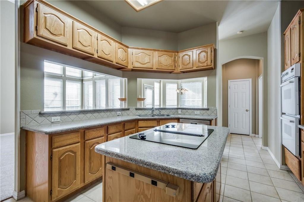 3876 Ridgelake Court
