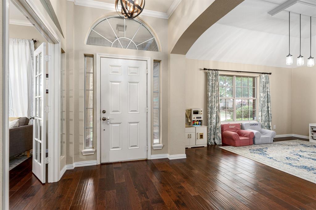 3602 Charleston Drive