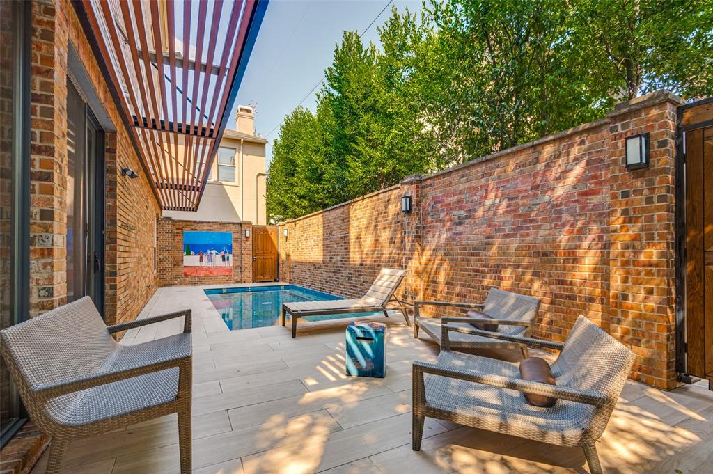 Perry Bowser - Residential