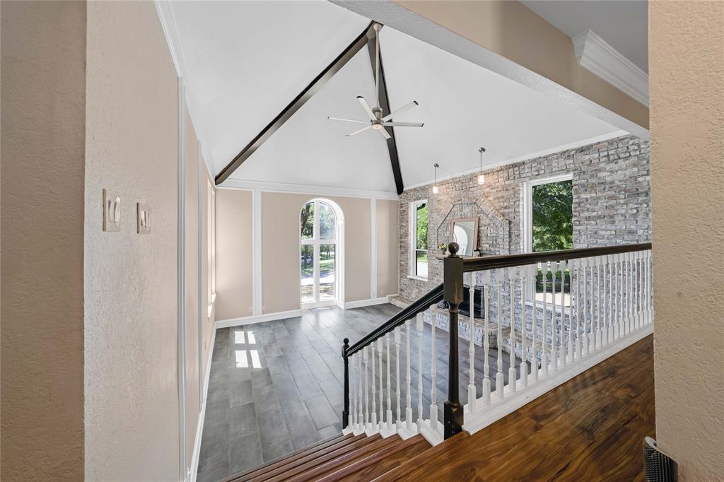 817 Shady Lake Drive