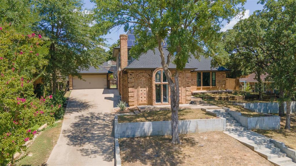 817 Shady Lake Drive