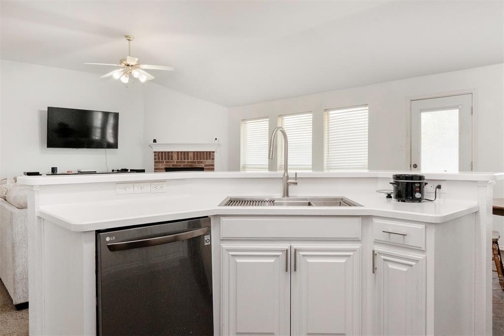 Commons At Willow Creek - Residential