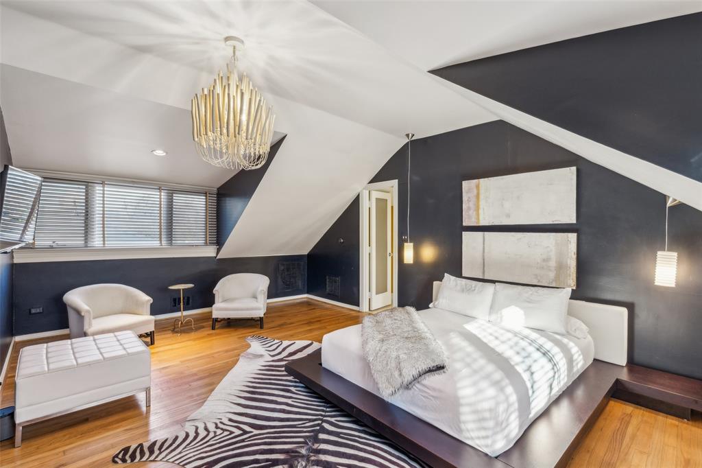 Kessler Square - Residential Lease