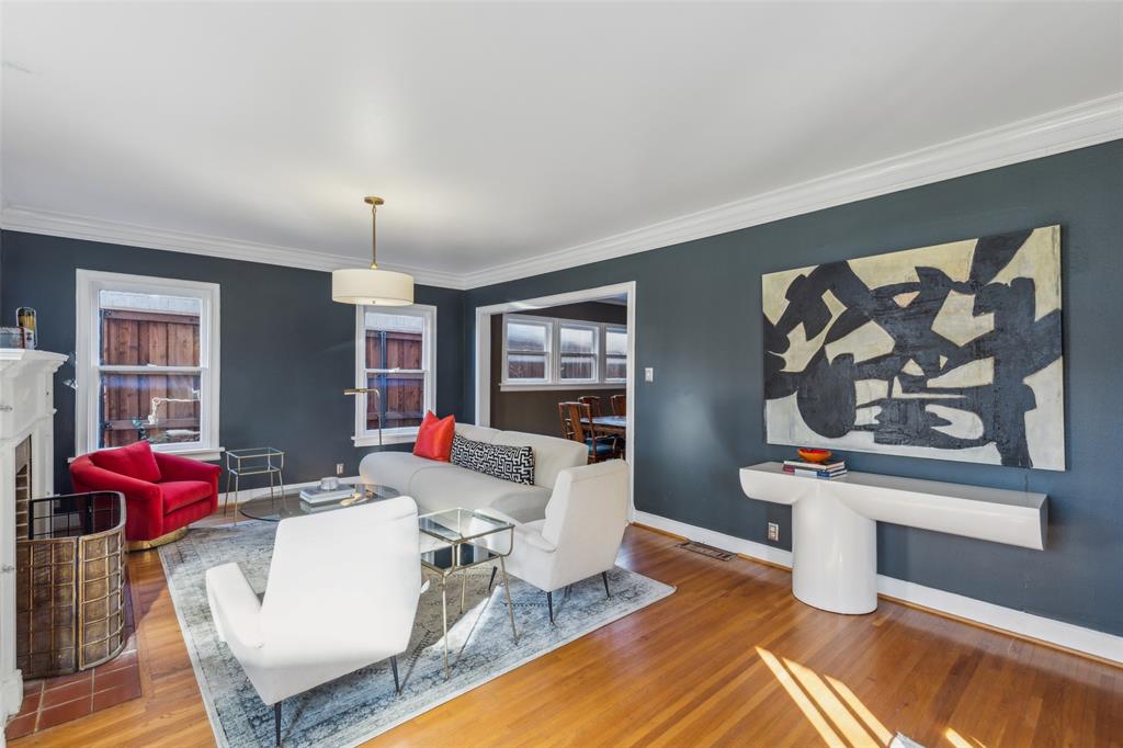 Kessler Square - Residential Lease