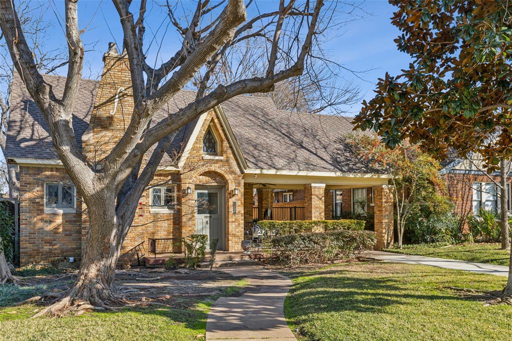 Kessler Square - Residential Lease