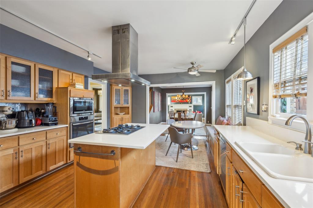 Kessler Square - Residential Lease