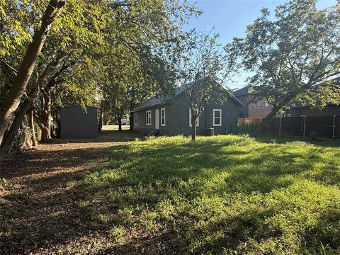 410 Jefferson Avenue Princeton TX 75407