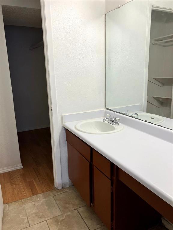 Lakeview Lofts Condos - Residential Lease