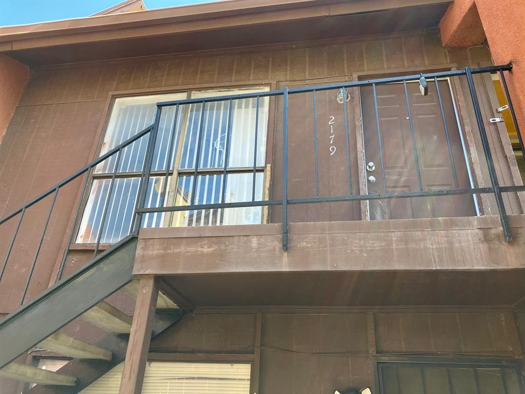 Lakeview Lofts Condos - Residential Lease