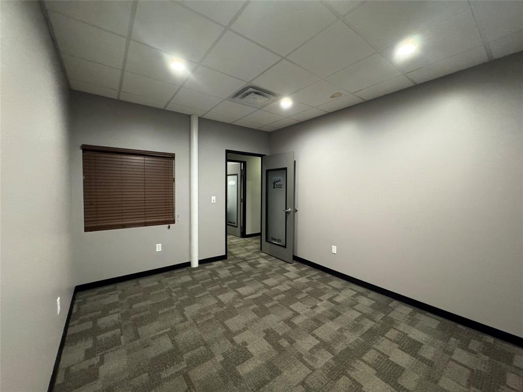 Burleson Add - Commercial Lease