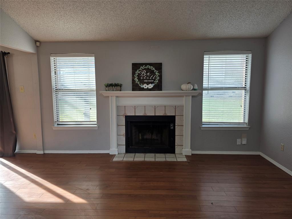 River Oaks - Residential Lease