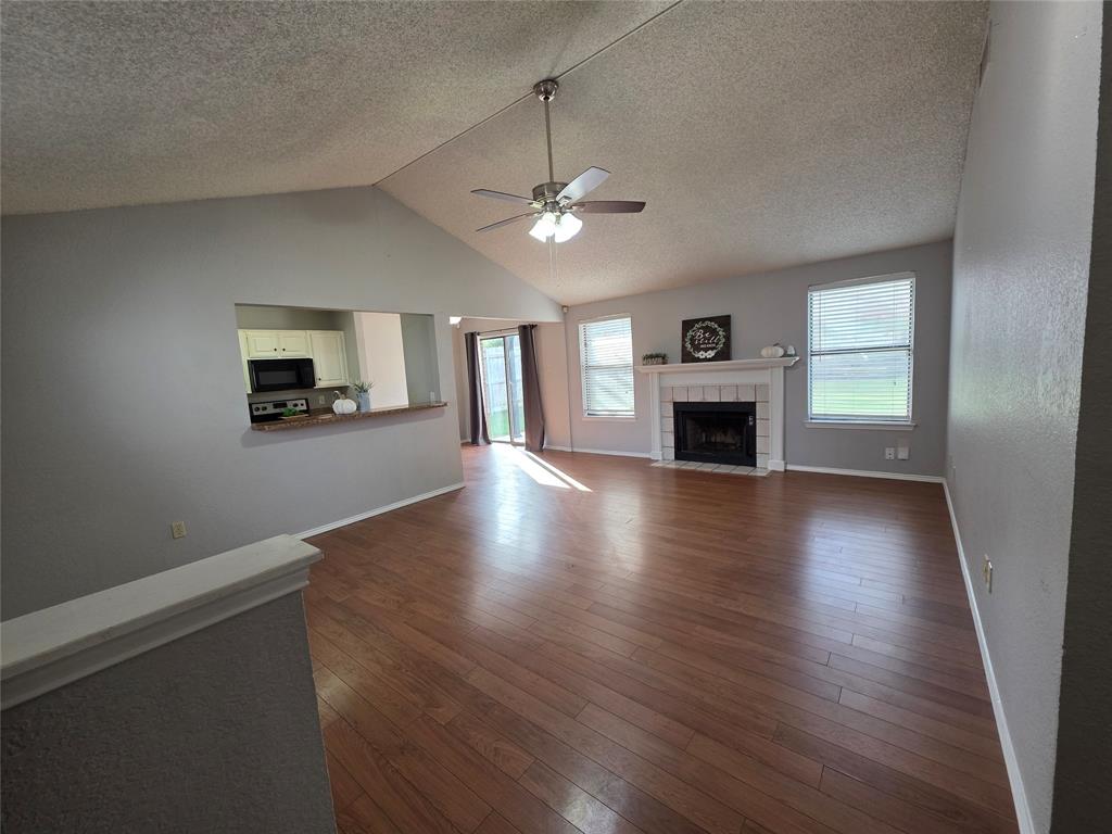 River Oaks - Residential Lease