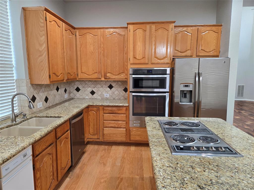 Hackberry Creek Village Ph 04 - Residential Lease