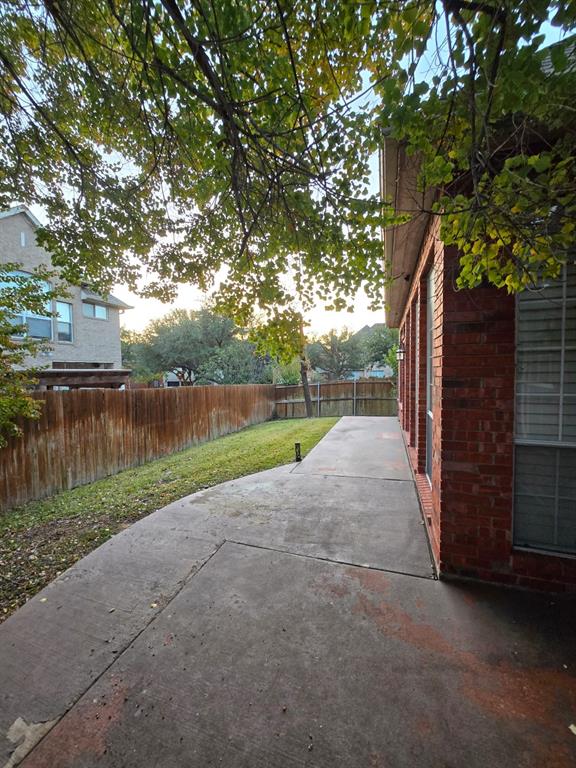 Hackberry Creek Village Ph 04 - Residential Lease