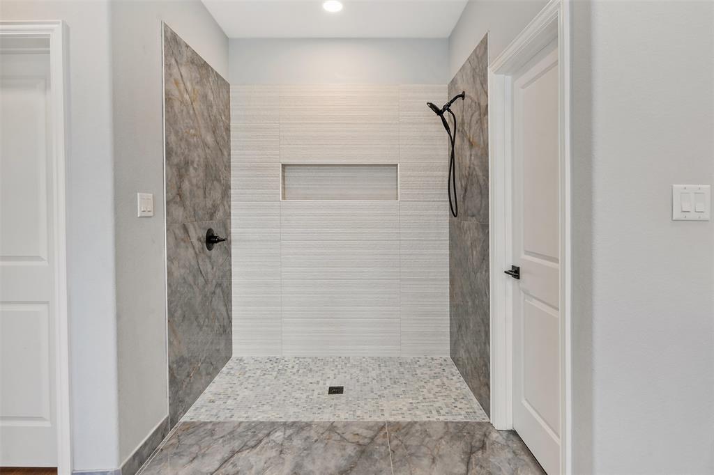 Cottages at Cedar Creek Lake - Residential