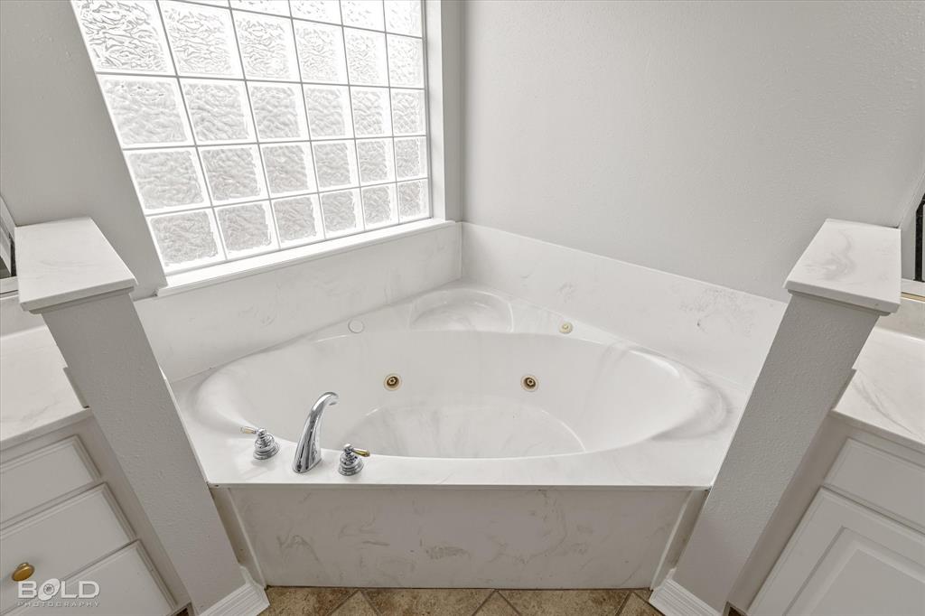 Shreveport, Louisiana 71118, United States, 3 Bedrooms Bedrooms, ,2 BathroomsBathrooms,Residential,Active,246070