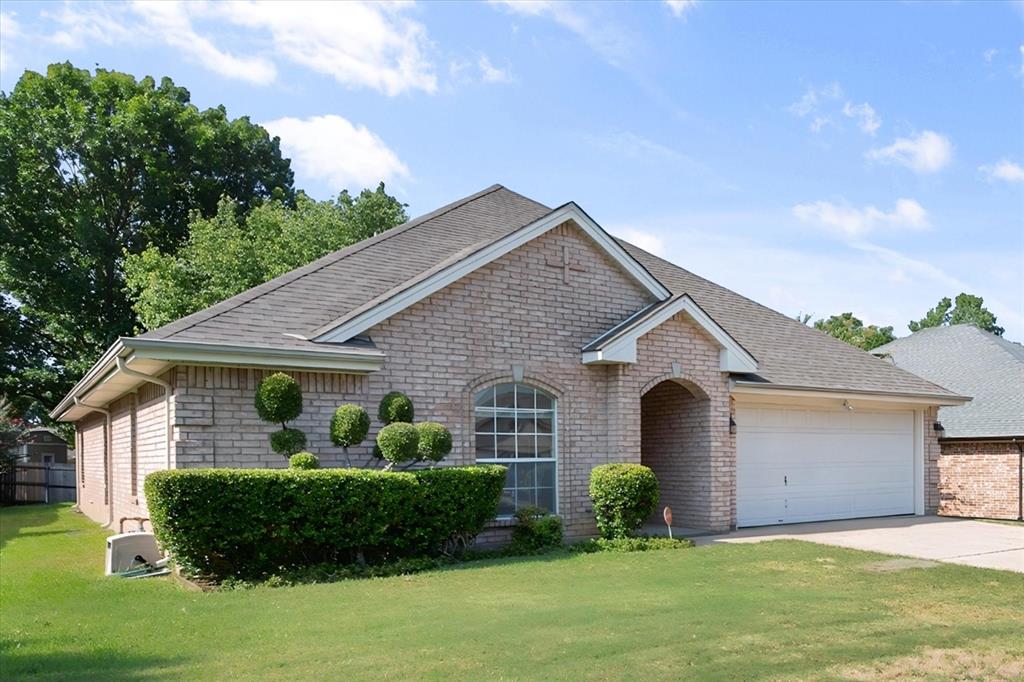 817 Willow Court