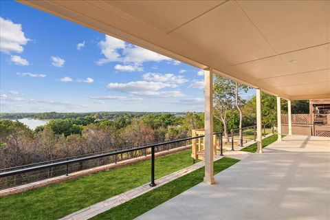 A home in Granbury