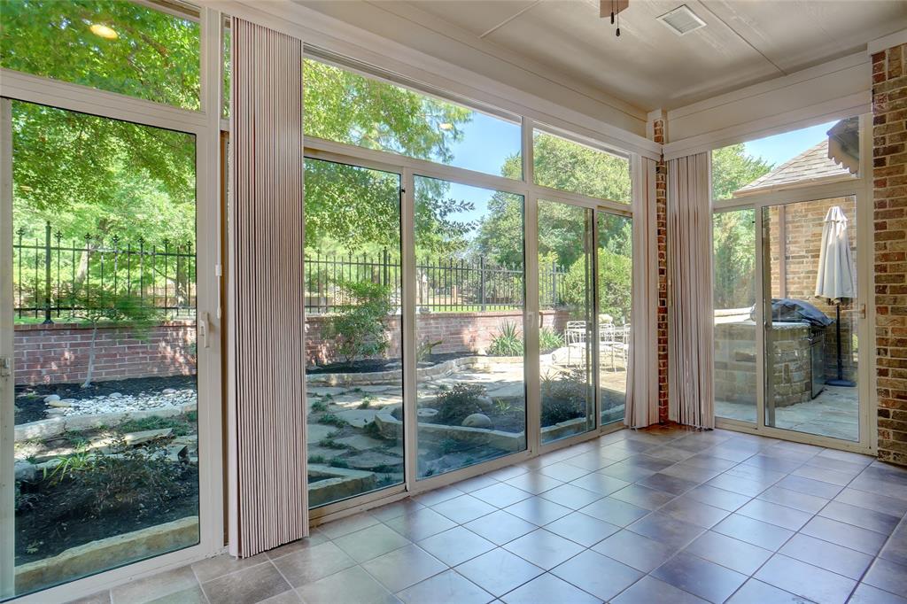 7024 Rosebrook