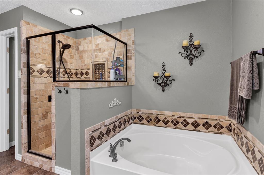 Decordova Bend Estate - Residential