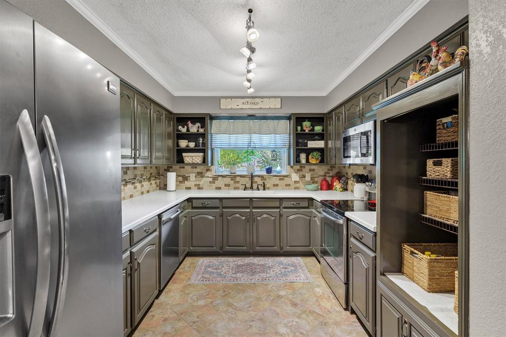 Decordova Bend Estate - Residential