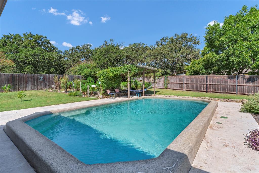 Decordova Bend Estate - Residential