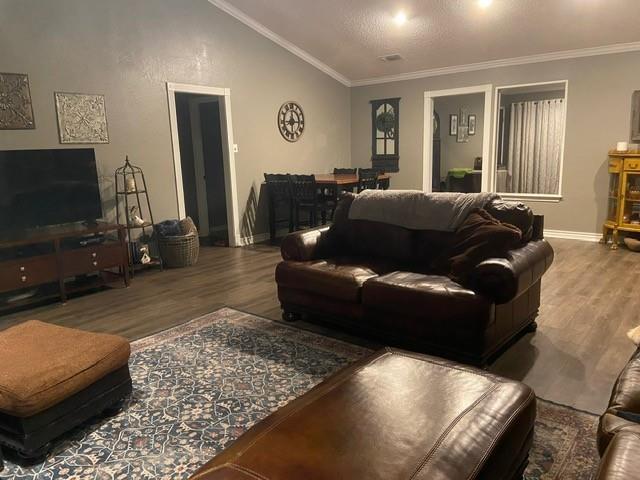 4900 Del Rio Court