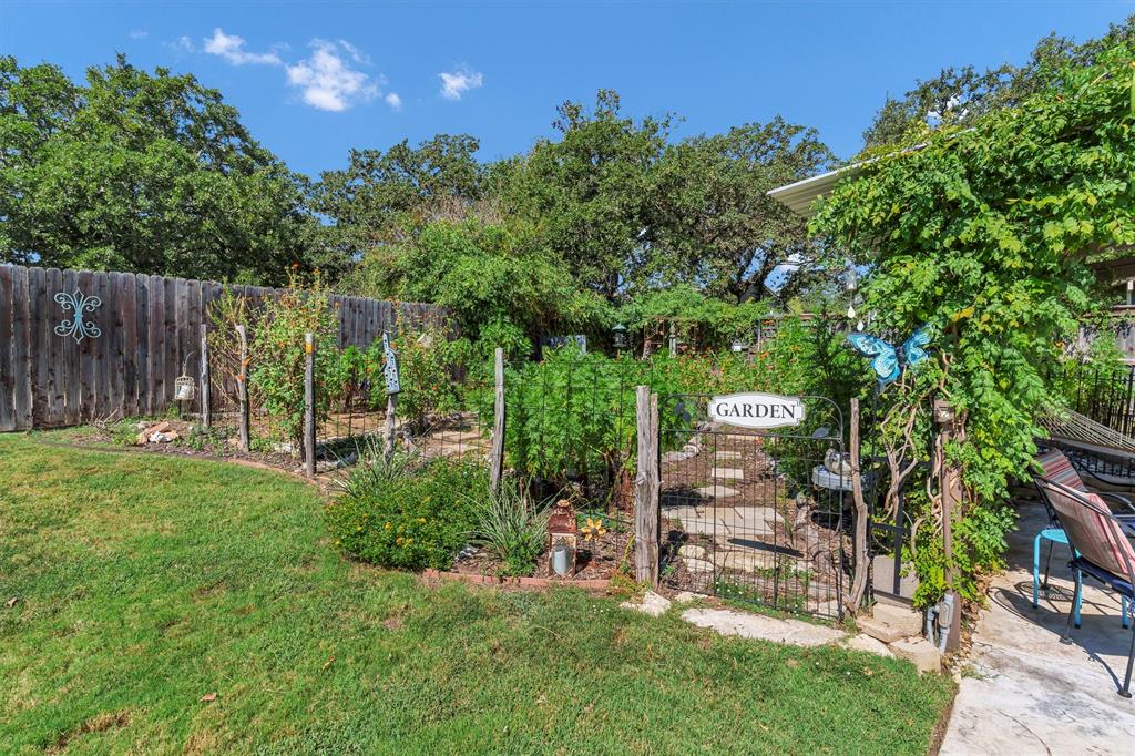 Decordova Bend Estate - Residential